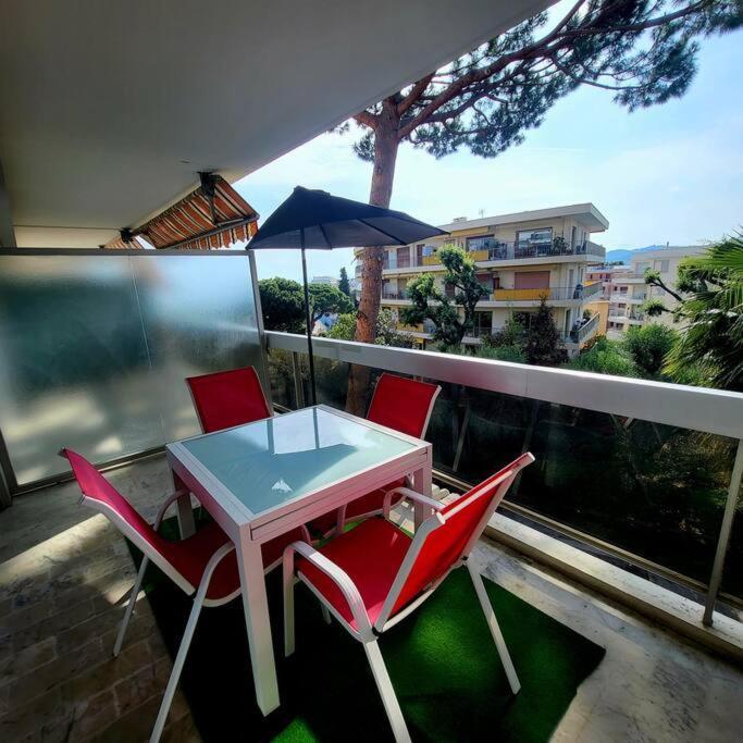 Grand Studio Localisation Ideale Antibes Exteriér fotografie